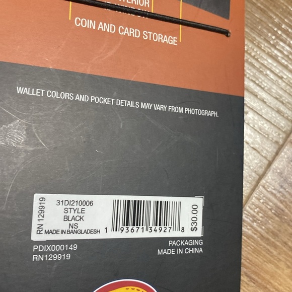 Dickies black fabric trifold classic capacity wallet
NWT - Picture 5 of 5